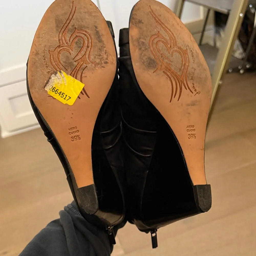 Jean-Michel Cazabat step out